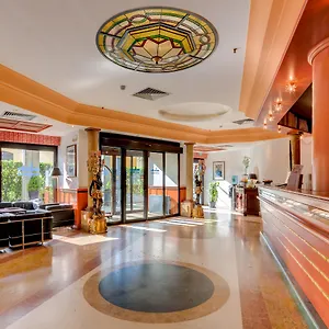 Otel Western Tritone, Mestre
